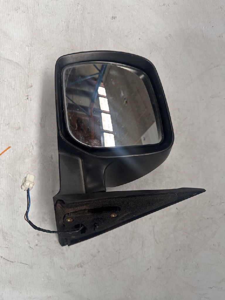Lh Side Mirror photo 3