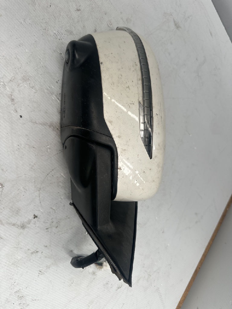 Rh Side Mirror camera Type photo 2