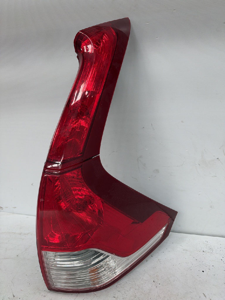 RH tail light