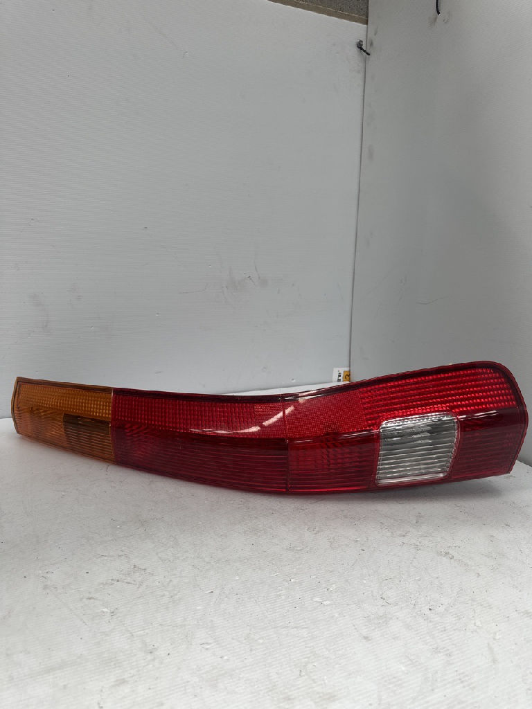 RH tail light