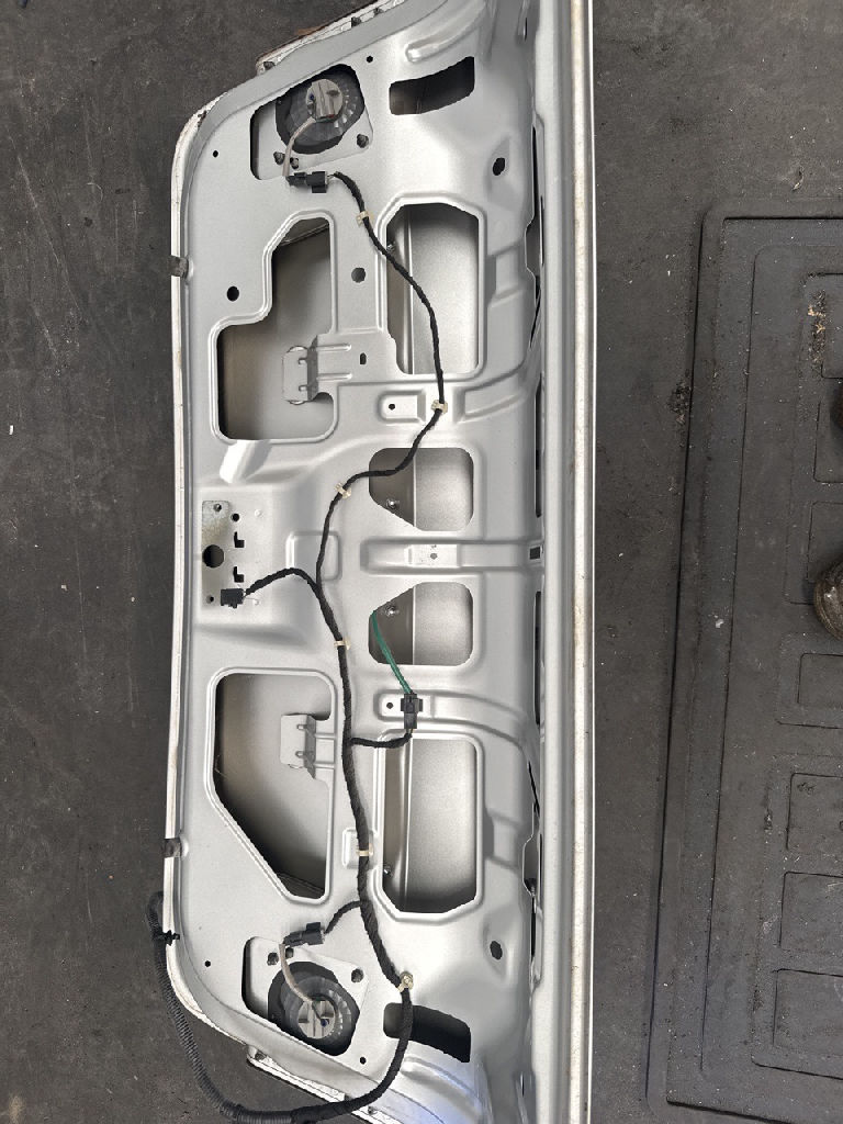 Boot Lid photo 3