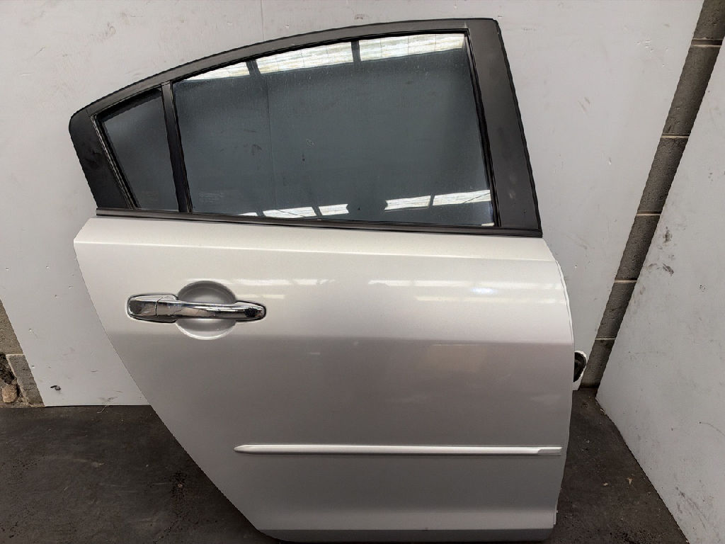 Rh Rear Door
