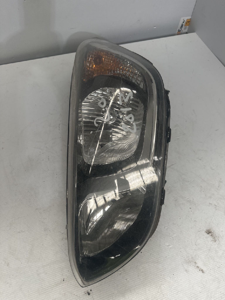 Lh Head Light photo 2