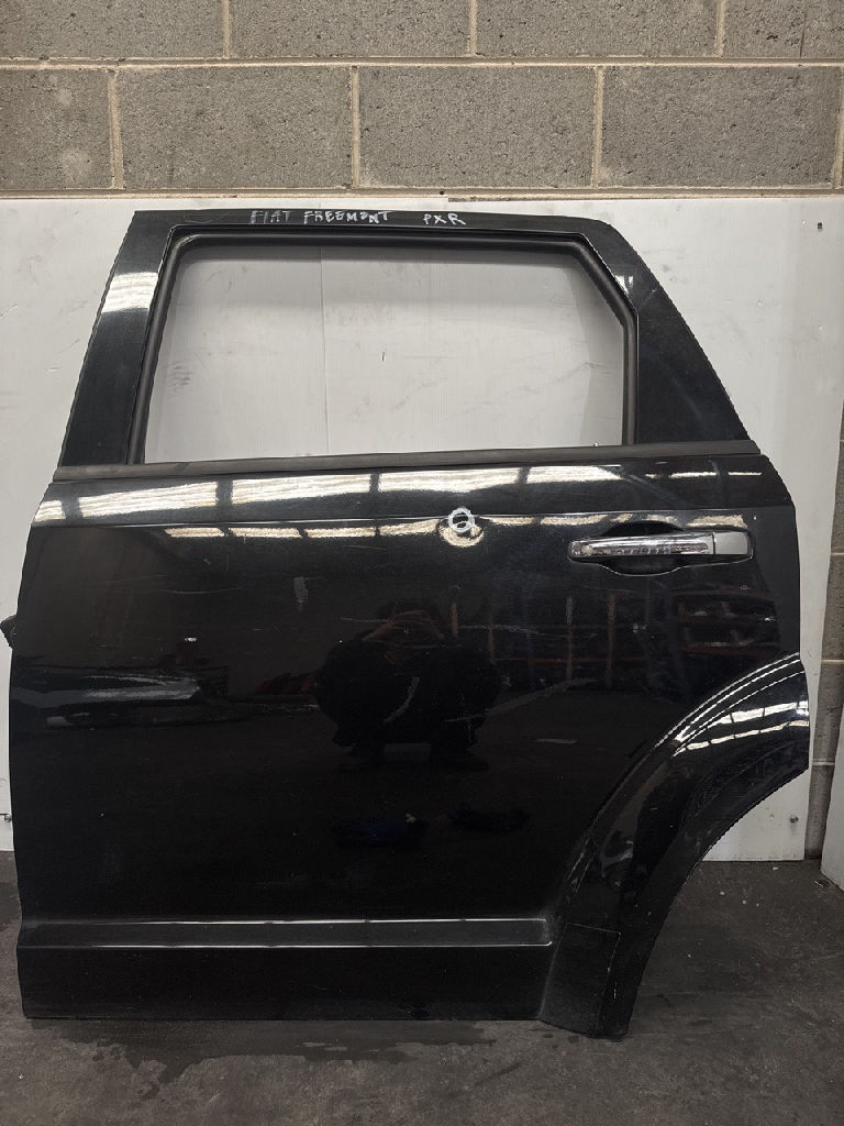 LH Rear Door photo 2