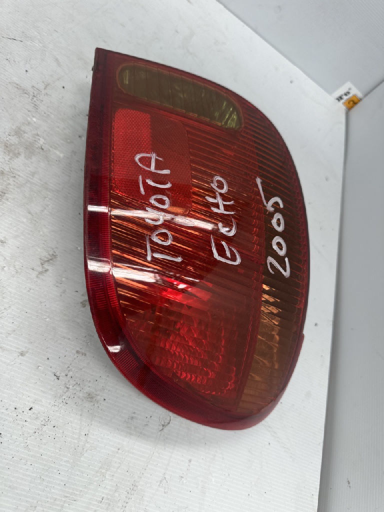 Lh Tail Light photo 3