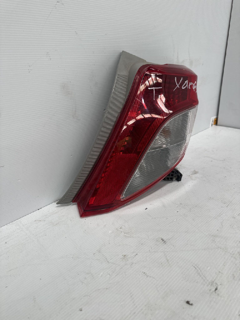 RH tail light photo 5