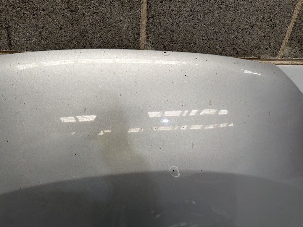 Bonnet photo 2