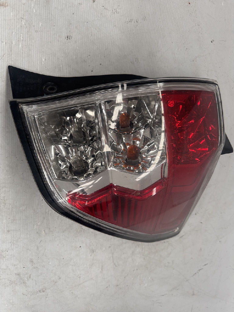 RH tail light photo 4