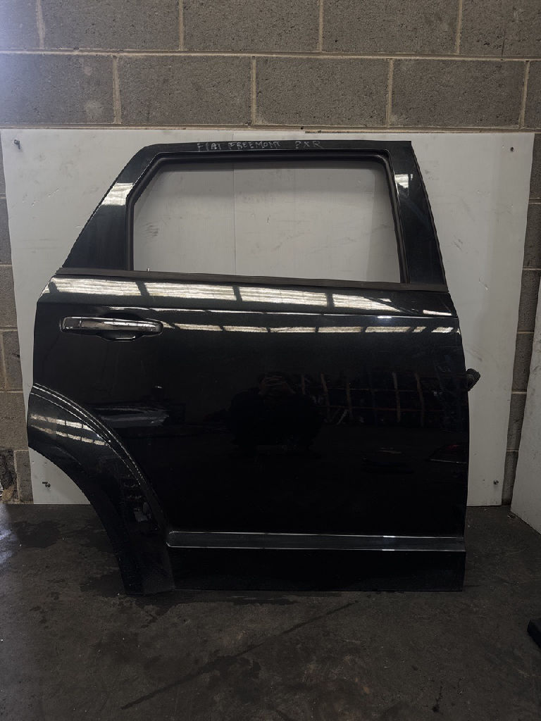 Rh Rear Door