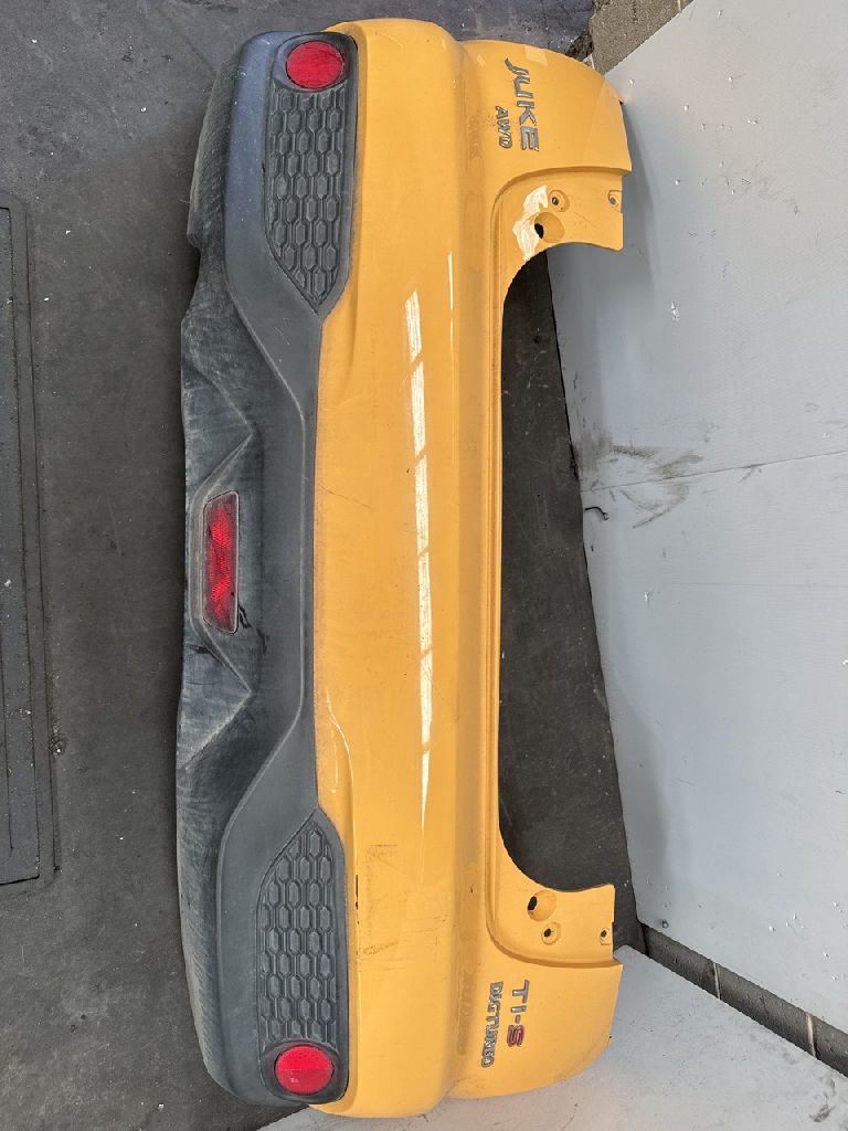 Rear Bumper photo 2