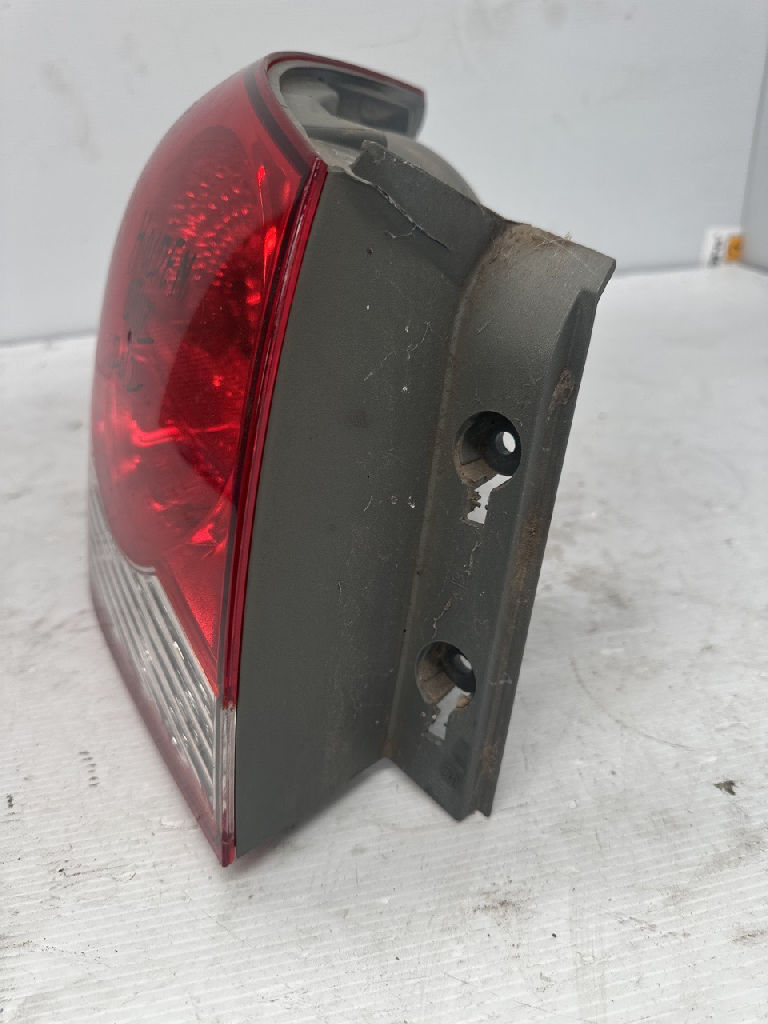 Lh Tail Light photo 4