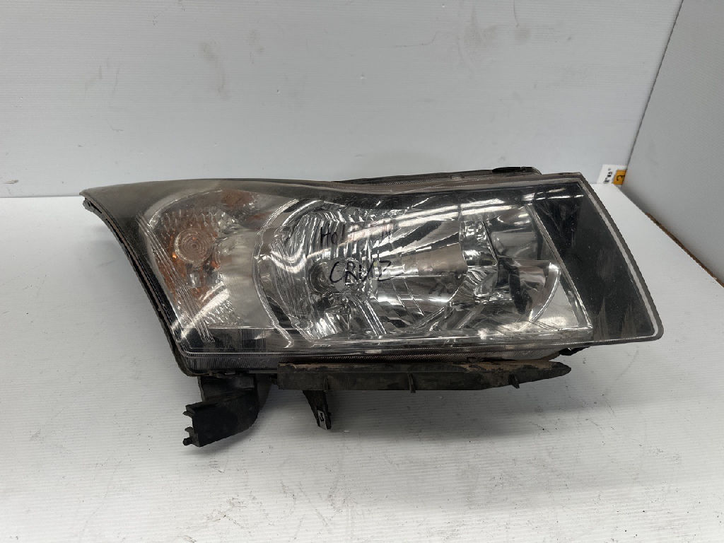 Rh Head Light photo 4