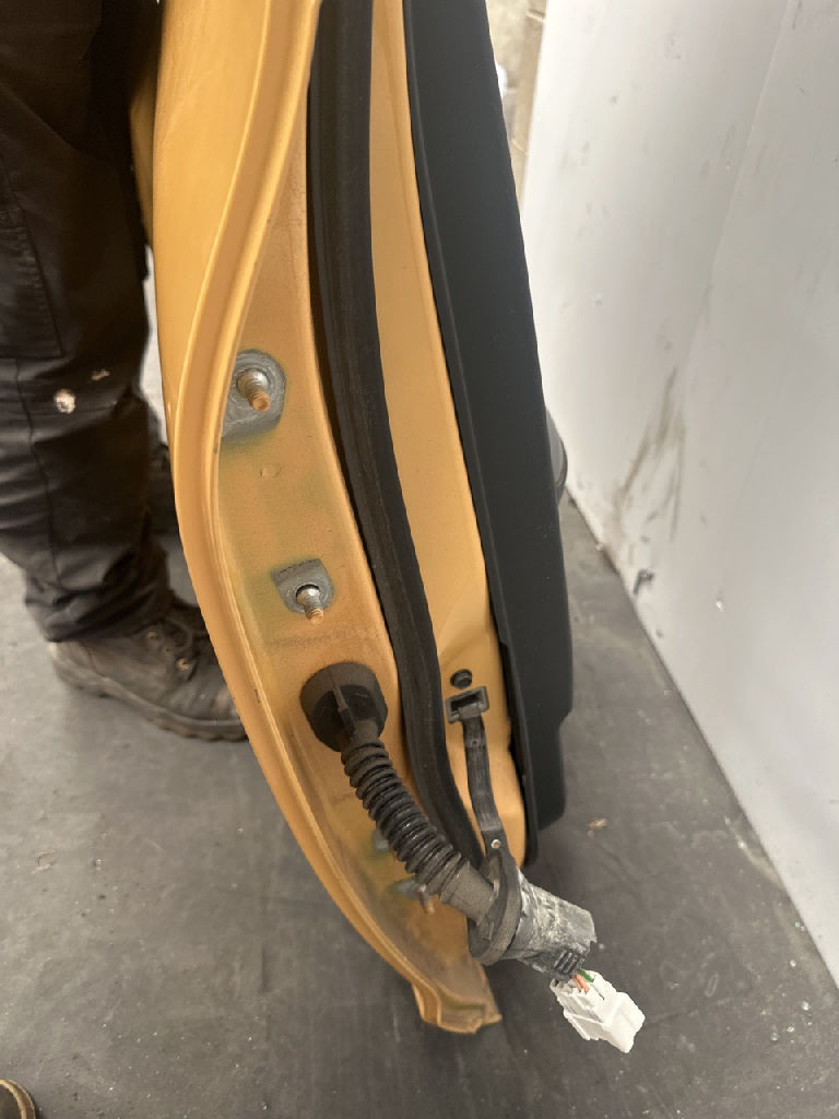 Rh Rear Door photo 2