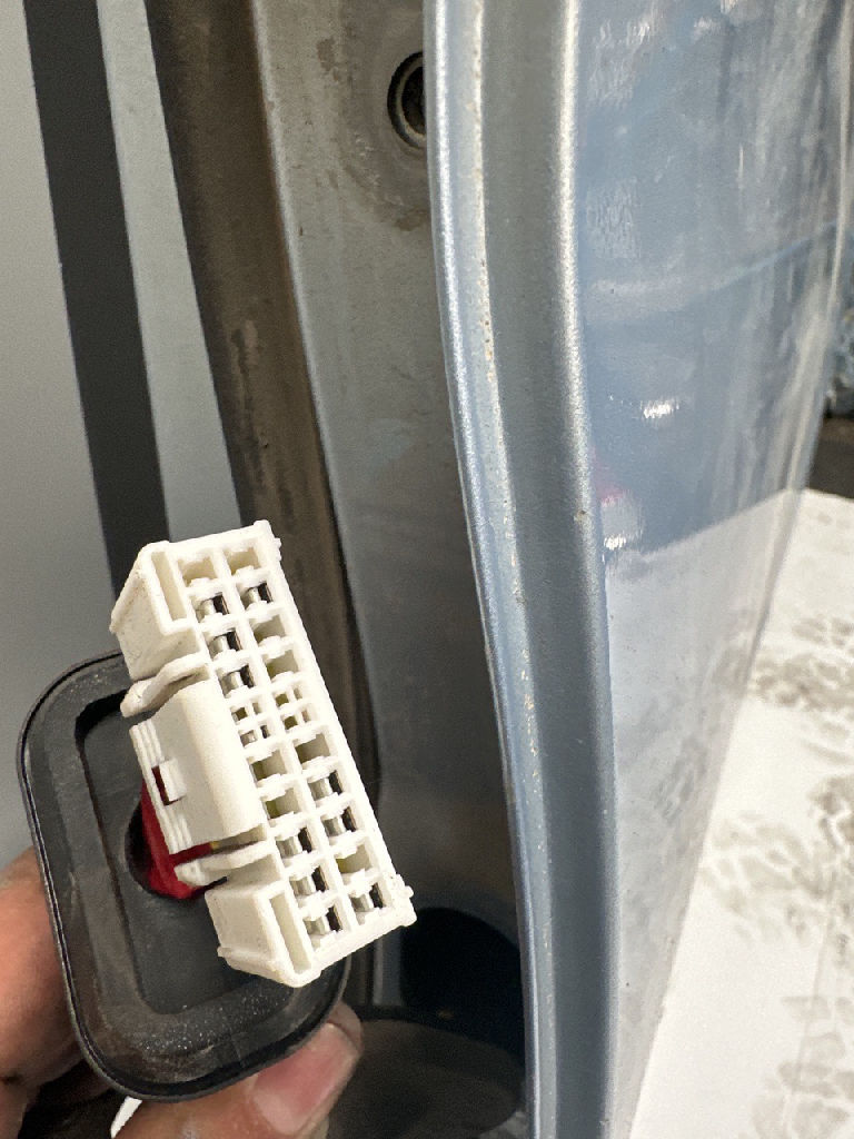 LH Rear Door photo 2
