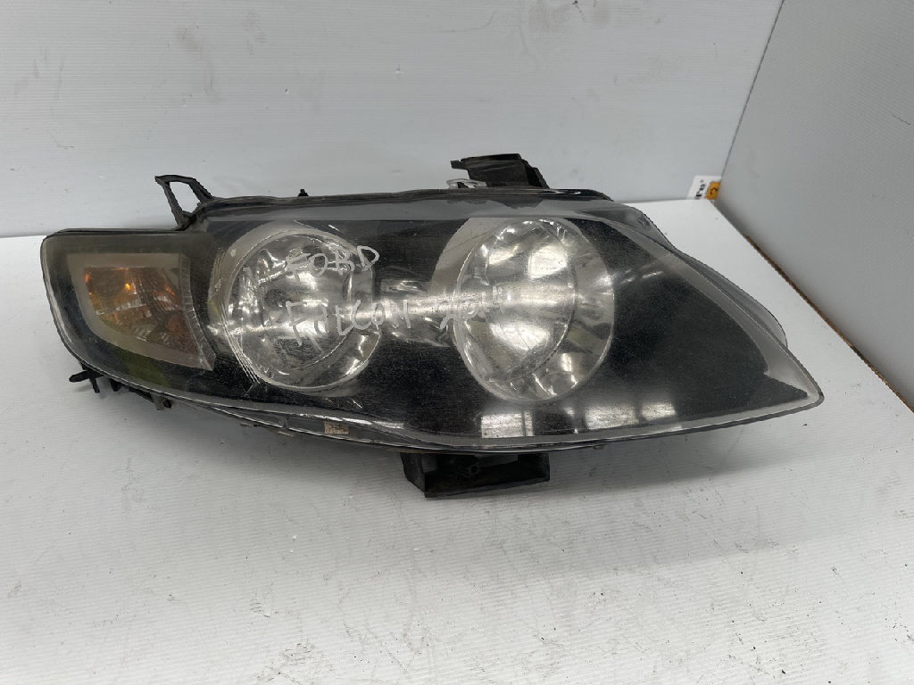Rh Head Light photo 5