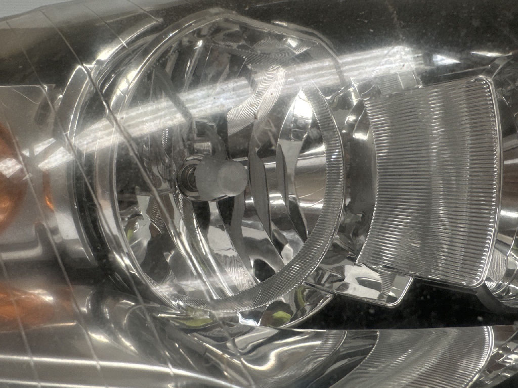 Rh Head Light photo 4