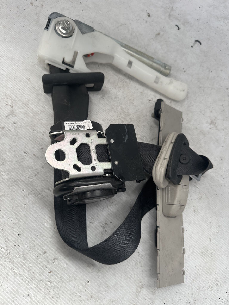 Rh Front Seat Belt
