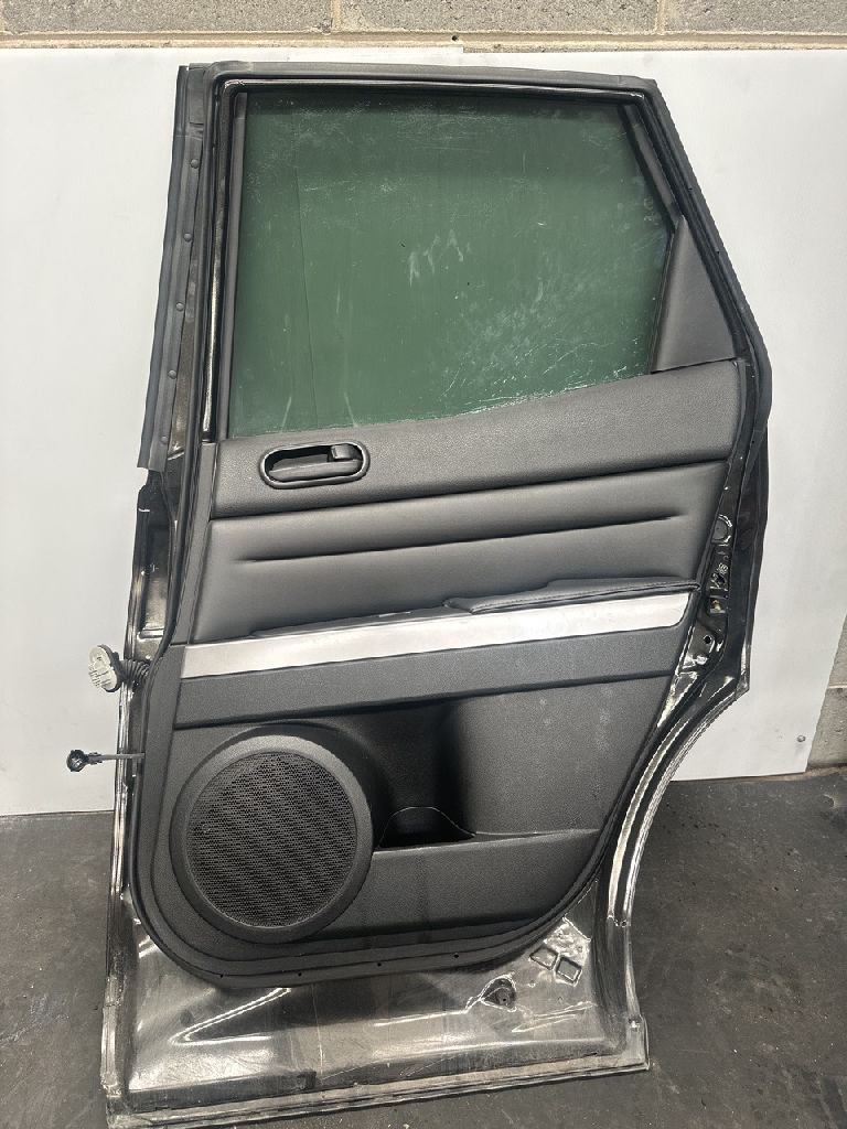 Rh Rear Door photo 2
