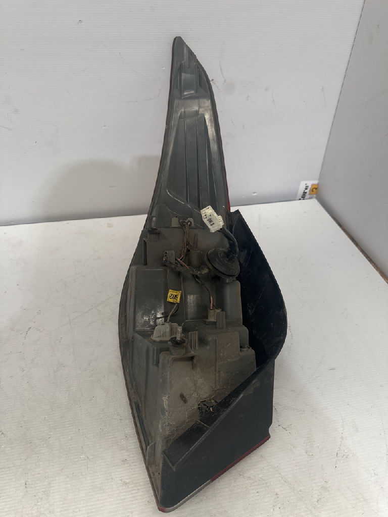 Lh Tail Light photo 4
