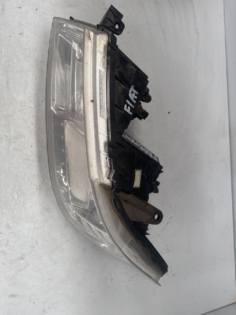Lh Head Light photo 2