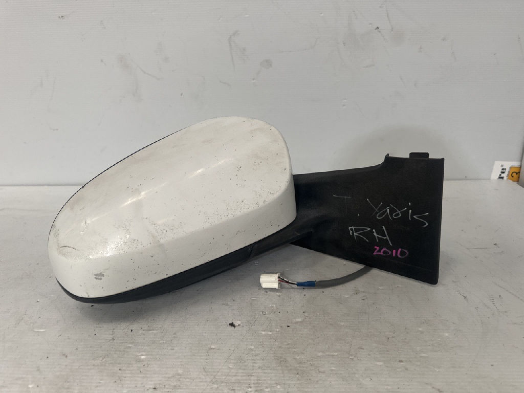 Rh Side Mirror