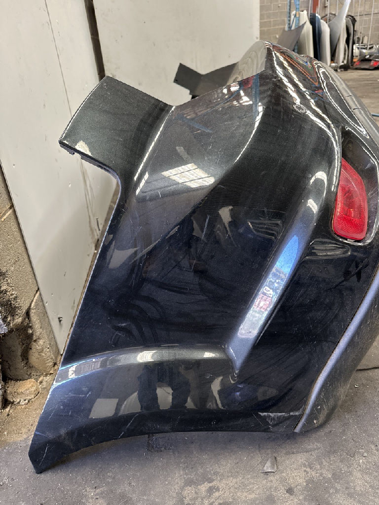 Rear Bumper photo 4