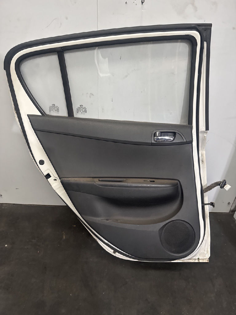 LH Rear Door photo 3
