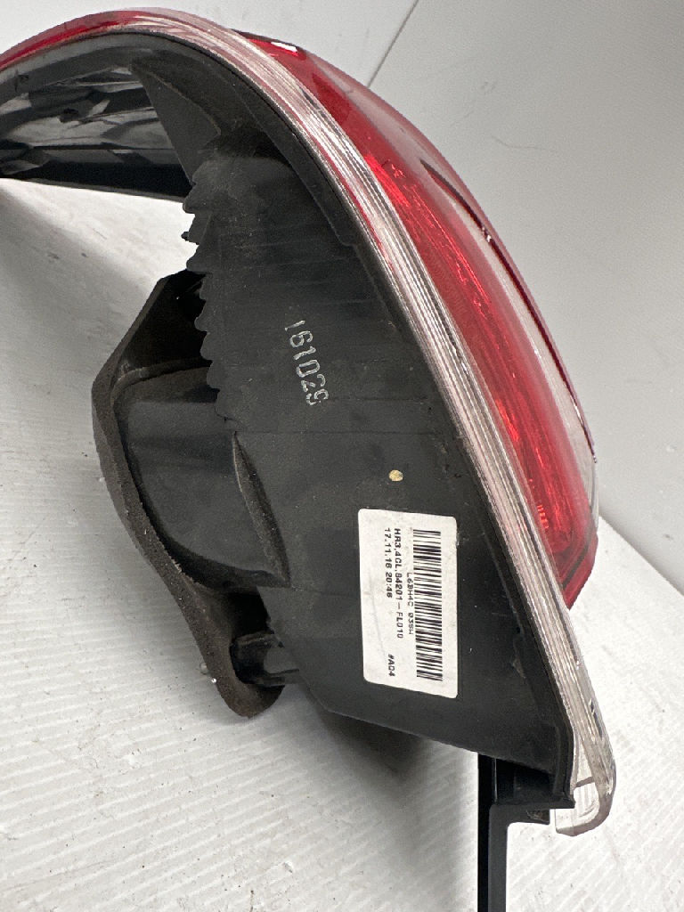Lh Tail Light photo 5