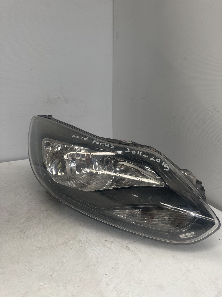 Rh Head Light photo 4