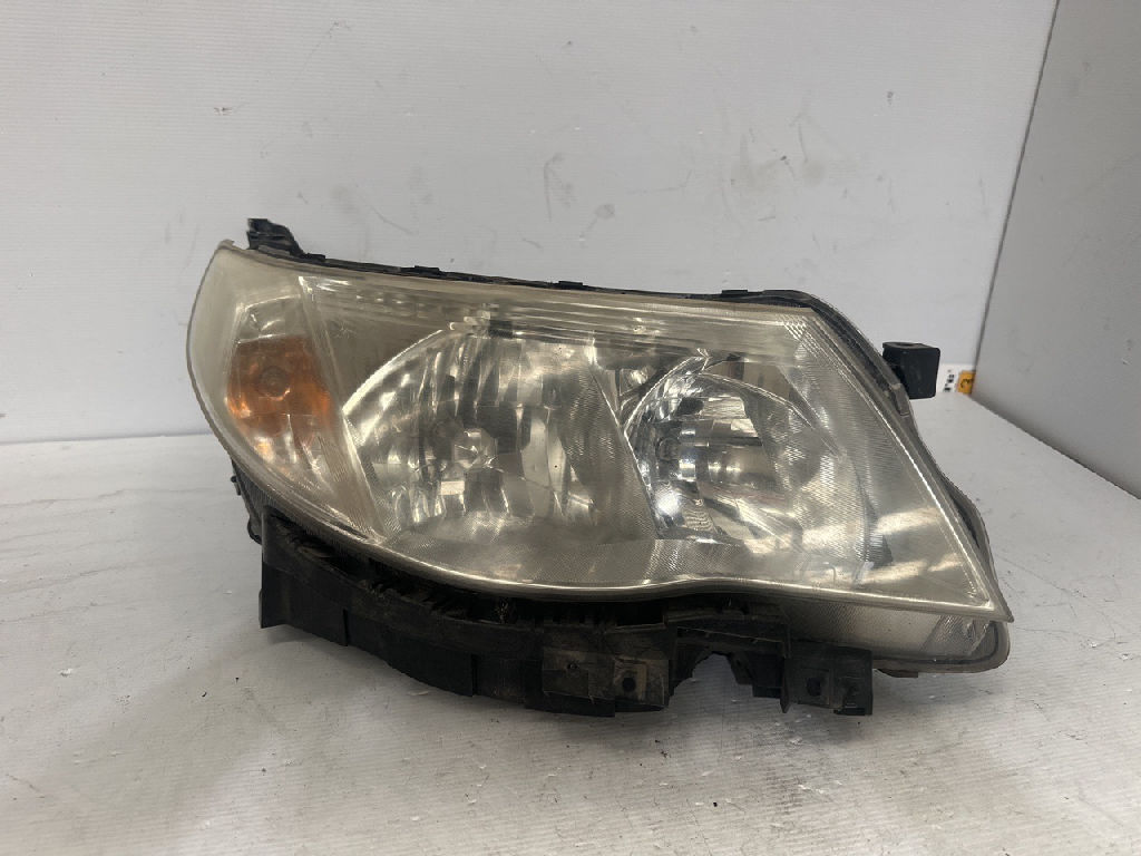 Rh Head Light