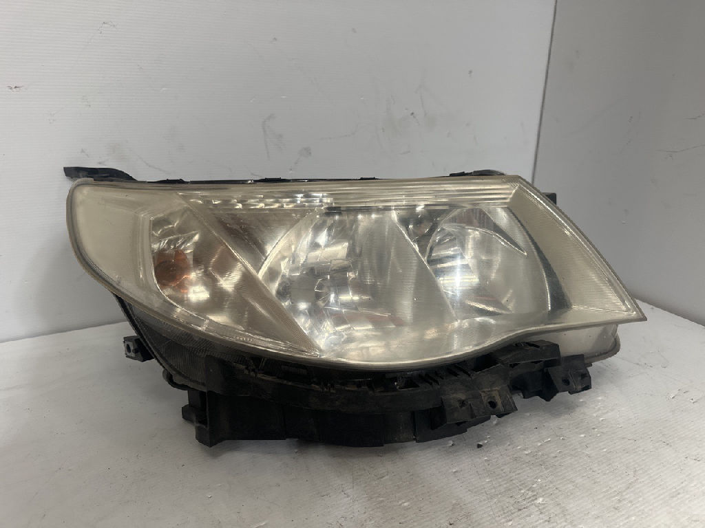 Rh Head Light photo 4