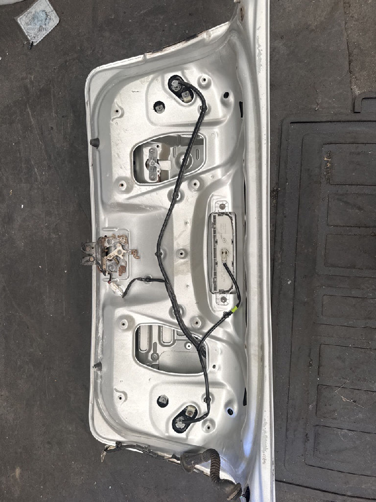 Boot Lid photo 3