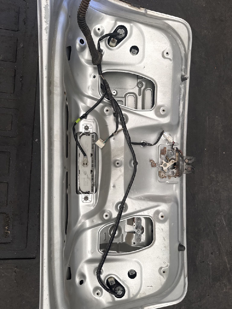 Boot Lid photo 4