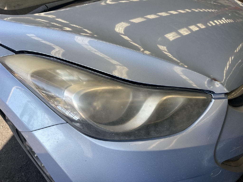 2011 Hyundai Elentra photo 10