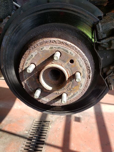 Featured: How to clean wheel hubs - DailyMekanick