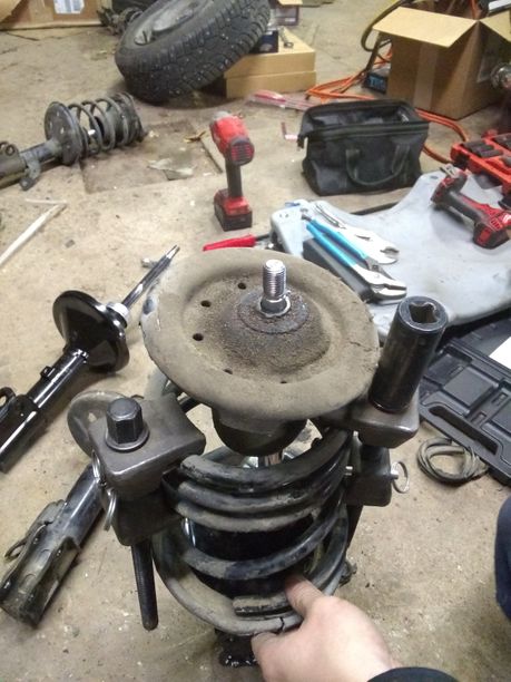 Strut Removal and Replacement-c994 #8-