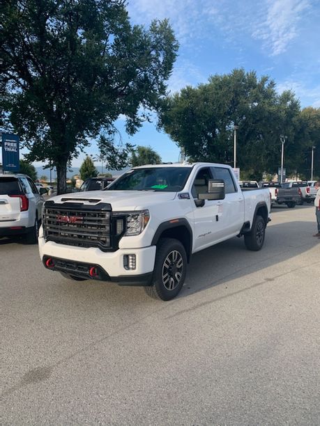 Featured: Who did it better? GMC or Chevy - Derby