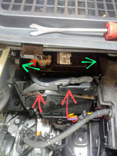 Changing the battery in a 2013 ford escape-d2f2 #9-