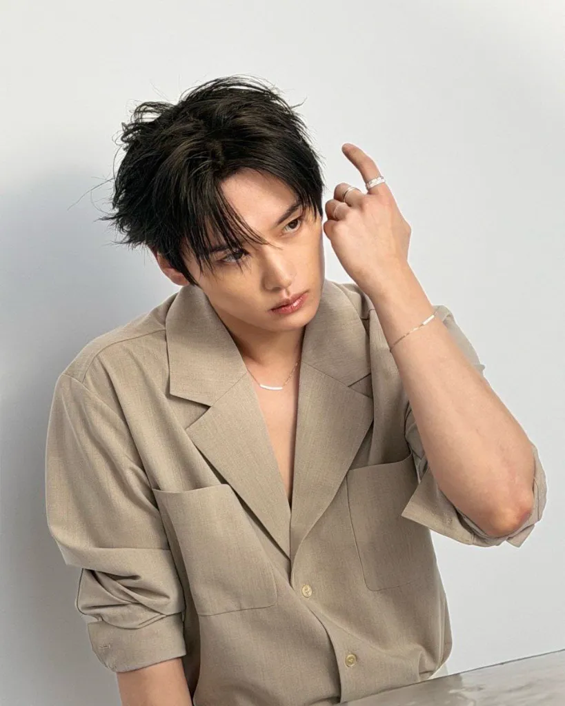 Lee Minho - Breakwater Against The Annoying karakter görseli