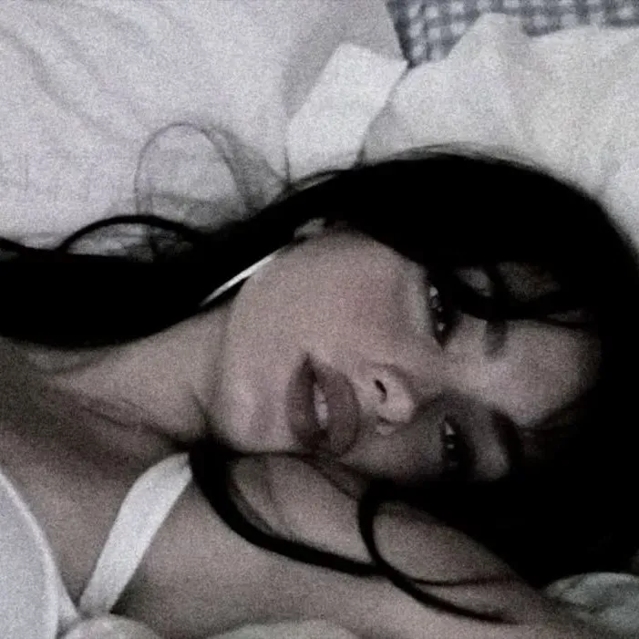𝑽𝒆𝒍𝒂𝒏𝒐𝒓𝒂 profil gorseli