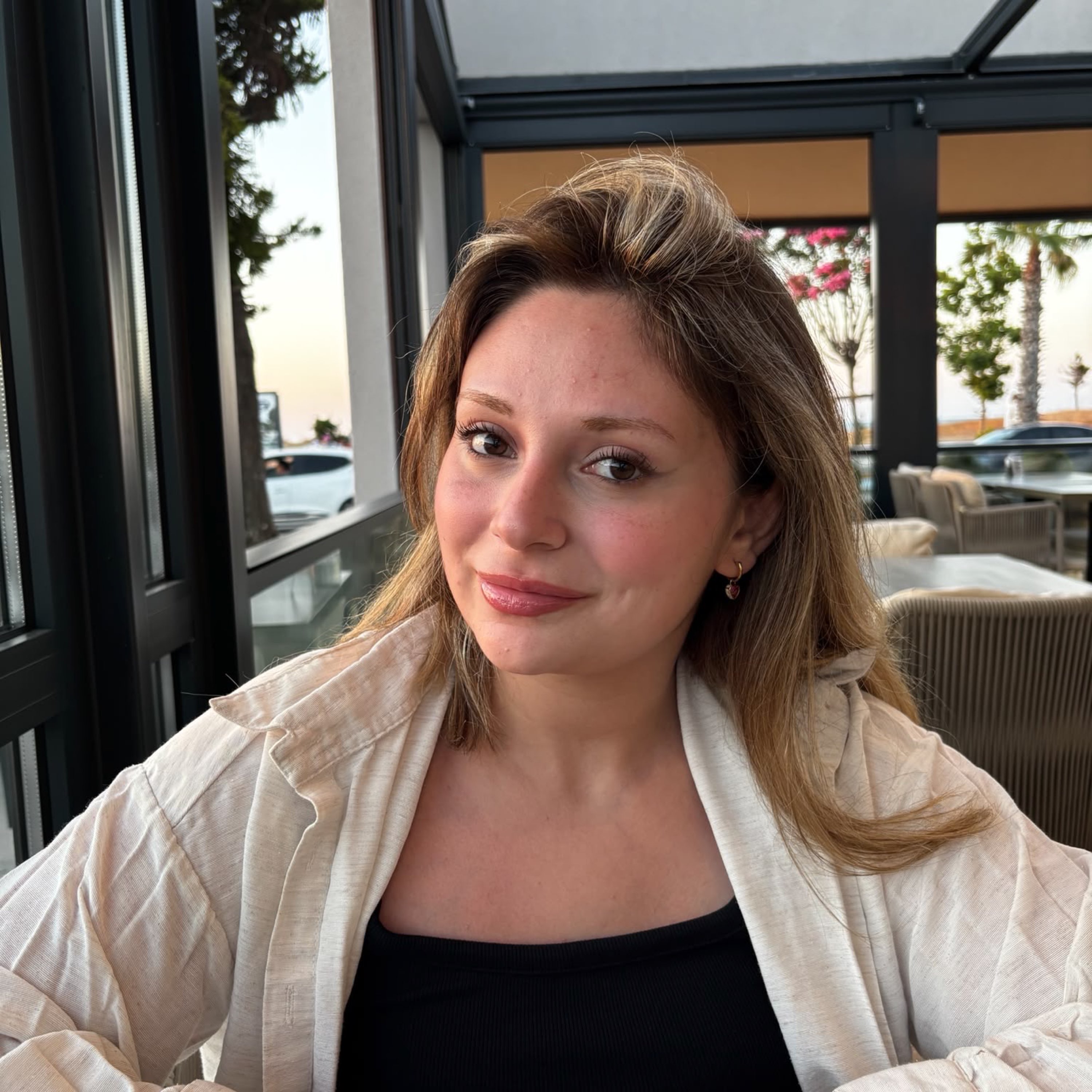 Sıla Hayat ÇAKIR WritePad yazar profil görseli
