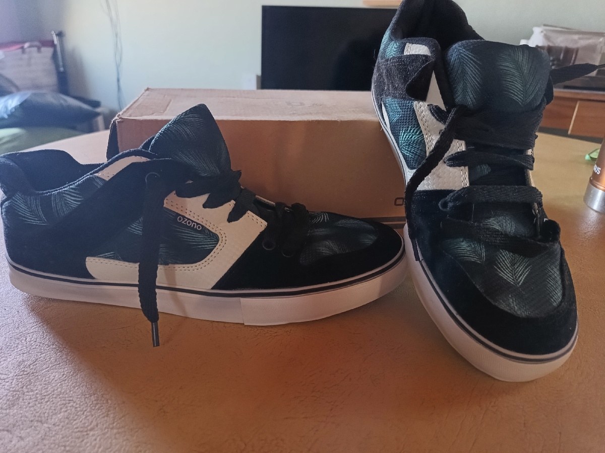 Zapatillas marca Ozono