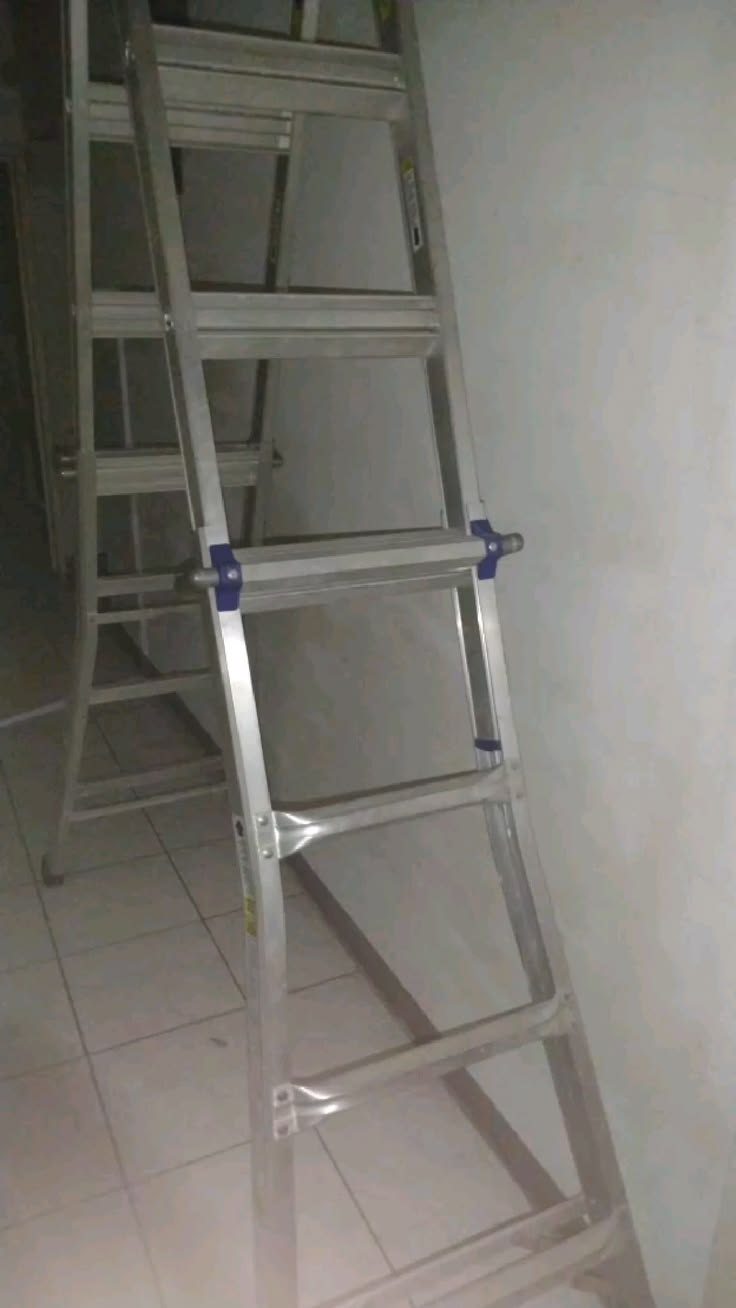 Escalera de aluminio