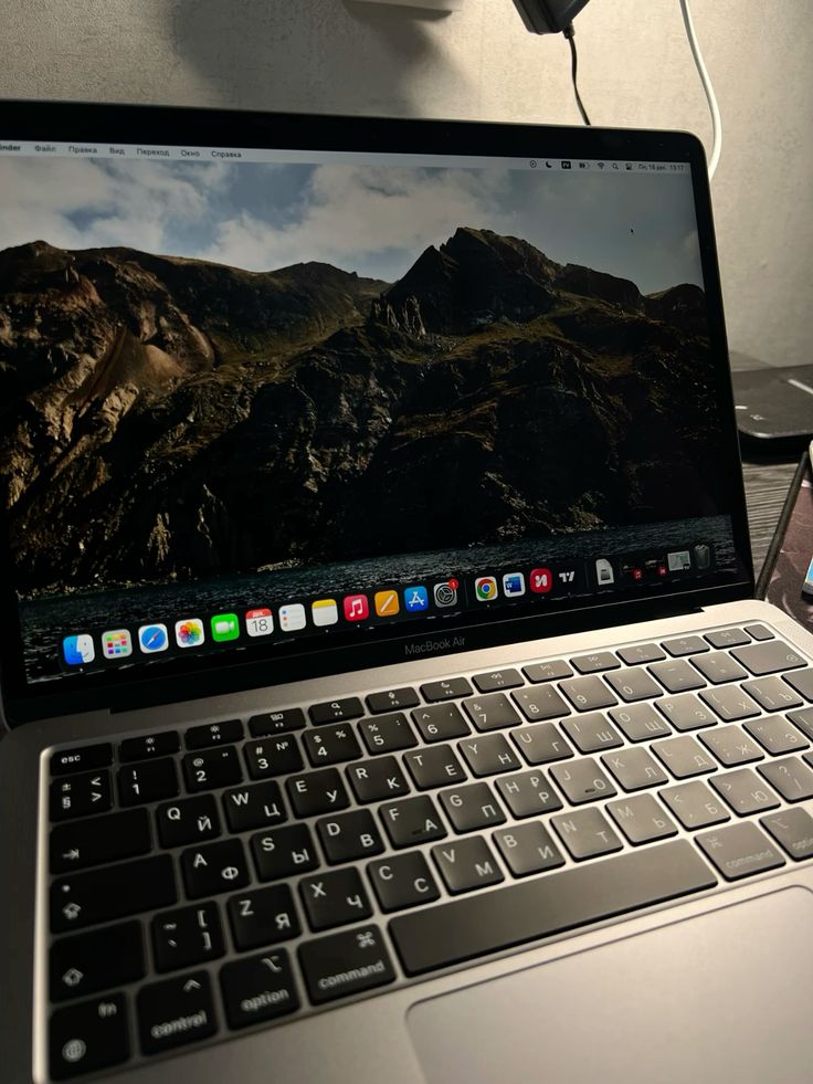 MacBook Air M1