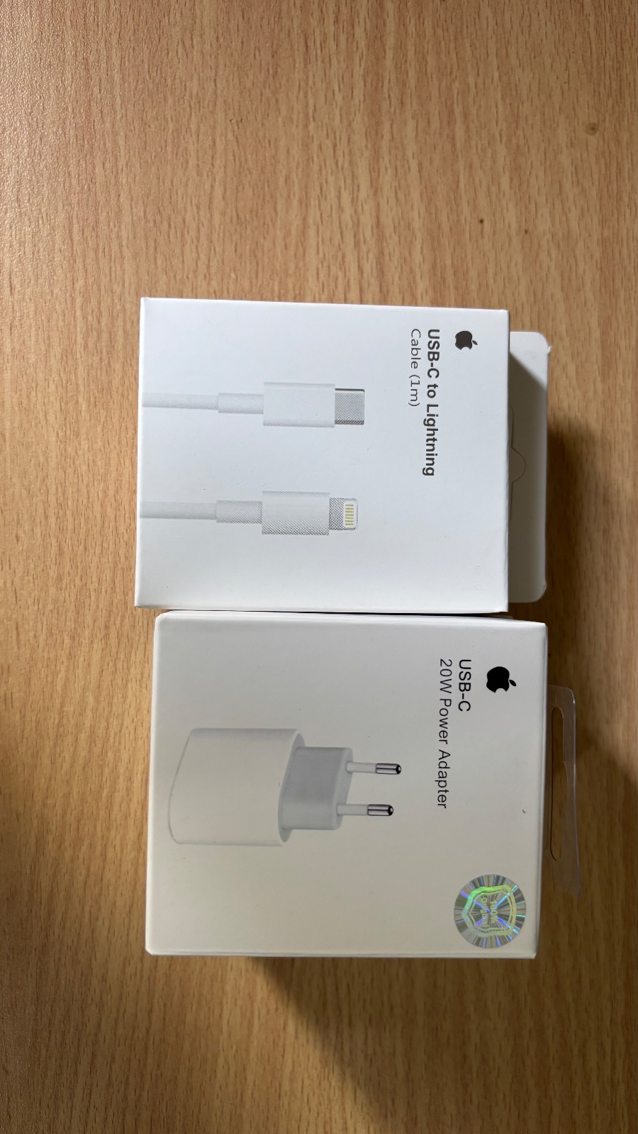 Cable y cargador iPhone