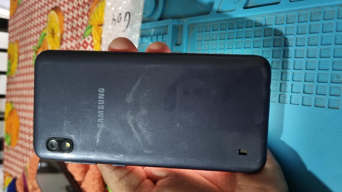 Samsung A10