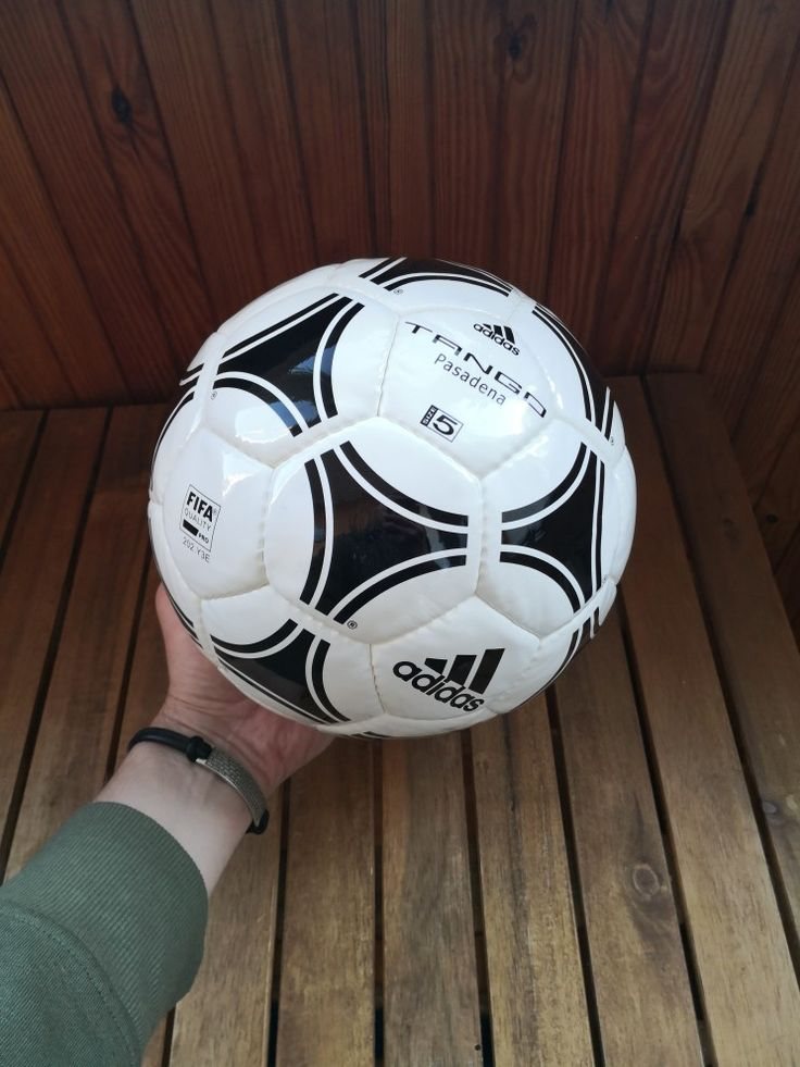 Pelota Adidas