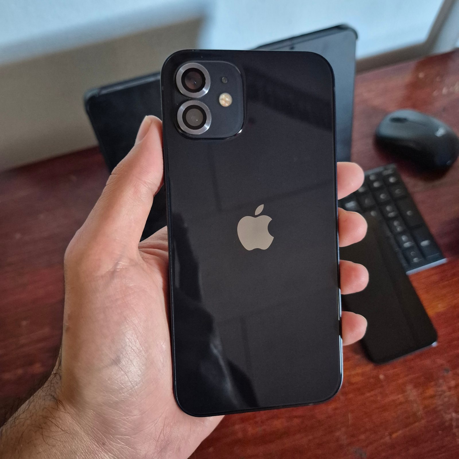 IPhone 12
