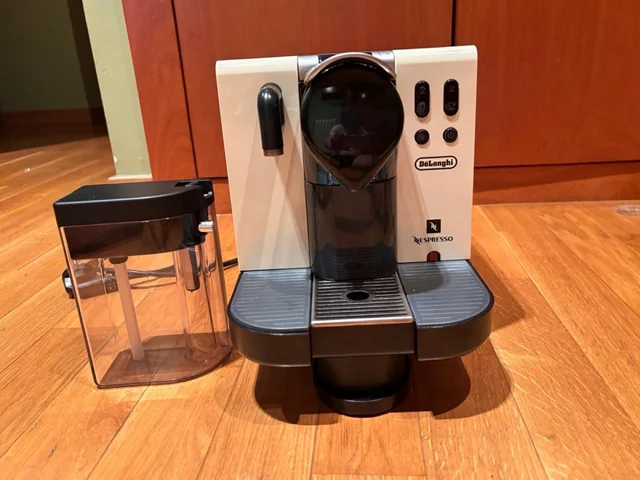 Cafetera Nespresso