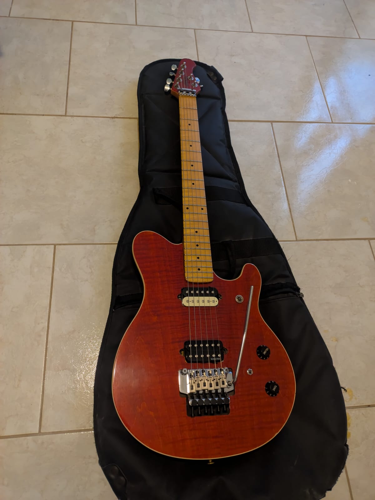 Guitarra eléctrica DE LUTHIER